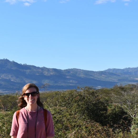 Meet your Posher, Kali - Picture 1 of 1